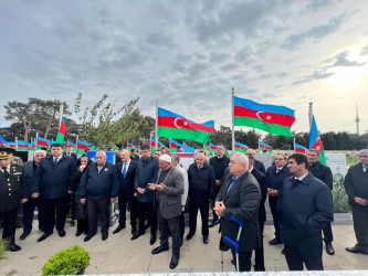 Vətən Müharibəsi Şəhidi Həsənov Teymur Mahal oğlunun şəhadət günündə əziz xatirəsi yad edildi.