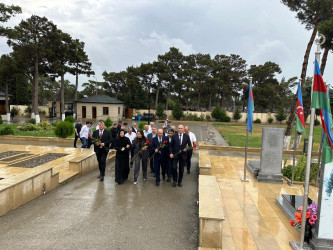 Vətən müharibəsi Şəhidi Novruzov  Aqşin Şahin oğlunun doğum günündə əziz xatirəsi yad olundu.