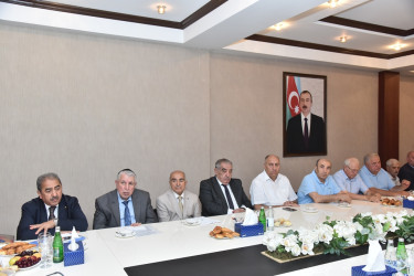Nəsimi Rayon İcra Hakimiyyətində rayon ağsaqqalları ilə görüş keçirilib