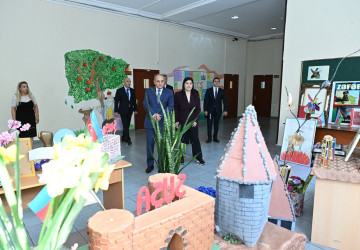 Nəsimi rayon İcra Hakimiyyətinin başçısı növbəti səyyar qəbul keçirib.