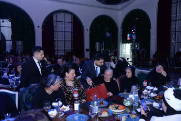 Nəsimi rayonunda “8 Mart - Beynəlxalq Qadınlar Günü” münasibətilə Ulu Öndər Heydər Əliyev və Azərbaycan cəmiyyətinin inkişafında qadınların rolu adlı  tədbir keçirilib.