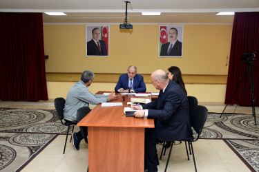 Nəsimi Rayon İcra Hakimiyyətinin başçısı növbəti səyyar qəbul keçirib.