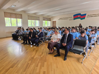 Nəsimi rayonunda 26 iyun - Narkomaniya və Narkobiznesə qarşı Beynəlxalq Mübarizə Günü ərəfəsində maarifləndirici tədbir keçirilib.