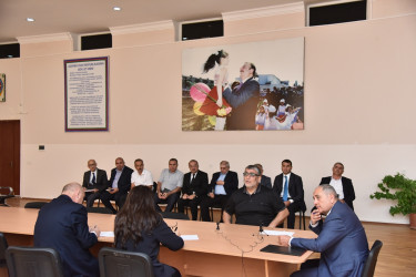 Nəsimi rayon İcra Hakimiyyətinin başçısı növbəti səyyar qəbul keçirib.