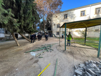 Nəsimi rayonu Cavadxan 32 və 36 saylı ünvanlarda abadlıq-quruculuq işləri davam edir.