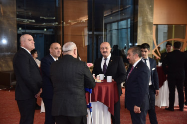 Nəsimi rayonunda “2 fevral – Gənclər günü” münasibətilə “Ulu Öndər, sonsuzadək gəncliyin qəlbindədir”  adlı  bayram tədbiri keçirilib.