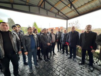 Vətən müharibəsi Şəhidi Rzayev Hacırza Fikrət oğlunun şəhadət günündə əziz xatirəsi yad olundu.