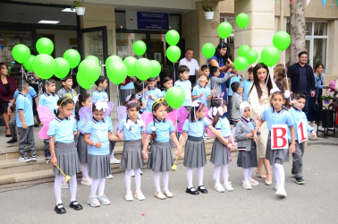 Nəsimi rayonunun orta məktəblərində “15 sentyabr - Bilik günü» qeyd olundu