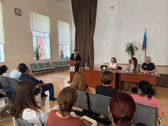 Nəsimi rayonunda “Elmin innovativ yanaşmalarında suverenliyimizin hüquqi predmetləri” mövzusunda tədbir keçirilib