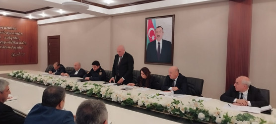 Nəsimi rayonunda “Yaşıl dünya naminə həmrəylik ili” çərçivəsində elektrik enerjisindən qənaətlə istifadəyə dair  yığıncaq keçirildi