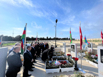 Vətən müharibəsi Şəhidi Zeynallı Rəşad Qiyas oğlunun doğum günündə əziz xatirəsi yad olundu.