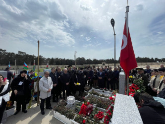 Vətən müharibəsi Şəhidi Zeynallı Rəşad Qiyas oğlunun doğum günündə xatirəsi yad olundu.