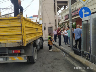 Nəsimi rayonunda küçə ticarətinin qarşısının alınması istiqamətində tədbirlər davam etdirilir.