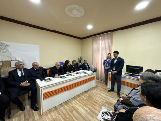 Nəsimi rayonunda əhali arasında maarifləndirmə məqsədilə Sosial Xidmətlər Agentliyinin çap materialları və bukletləri paylanılıb.