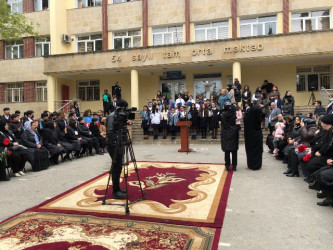 Nəsimi rayonunda abidə kompleksinin açılışı ilə əlaqədar tədbir keçirilib.