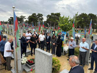 Vətən müharibəsi Şəhidi Novruzov  Aqşin Şahin oğlunun doğum günündə əziz xatirəsi yad olundu.