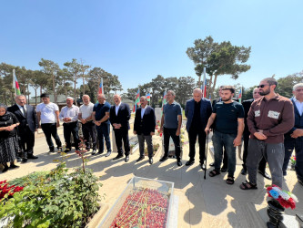 Vətən müharibəsi Şəhidi Baxşəliyev Natiq Saleh oğlunun doğum günündə əziz xatirəsi yad olundu.