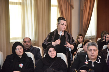 Nəsimi rayon İcra Hakimiyyətində rayonun şəhid ailələri və müharibə əlilləri ilə görüş keçirilib.