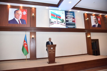 Nəsimi rayon İcra Hakimiyyətində 20 Sentyabr - Dövlət Suverenliyi Günü münasibətilə tədbir keçirilib.