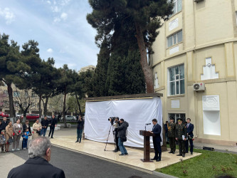 Azərbaycan Tibb Universitetinin Şəhid məzunlarının xatirəsinə ucaldılmış “Memorial Abidə Kompleksi”nin açılış mərasimi keçirildi.