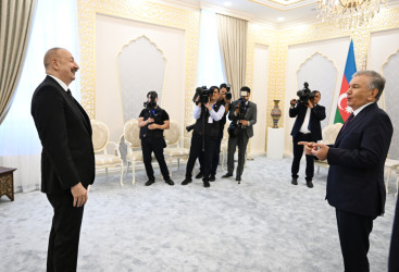 Prezidentlər İlham Əliyev və Şavkat Mirziyoyev Özbəkistanın Azərbaycandakı səfirliyinin yeni binasının açılışında iştirak ediblər