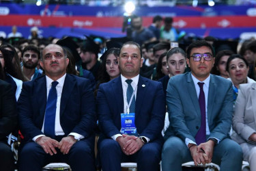 Milli Gimnastika Arenasında ADNSU-nun “Məzun Günü” keçirilib