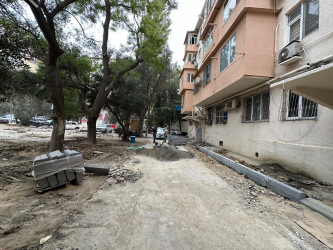 Nəsimi rayonunda abadlıq işləri davam etdirilir.