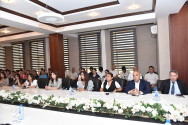 “Konstitusiya və Suverenlik İli” çərçivəsində “Hüquqla müalicə” adlı dəyirmi masa keçirildi.
