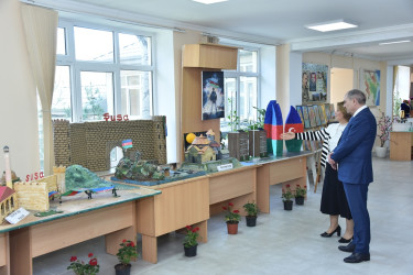 Nəsimi rayon İcra Hakimiyyətinin başçısı növbəti səyyar qəbul keçirib