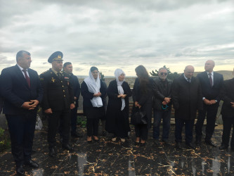 Vətən Müharibəsi Şəhidi Ələsgərov Ələkbər İsgəndər oğlunun şəhadət günündə əziz xatirəsi yad edildi.